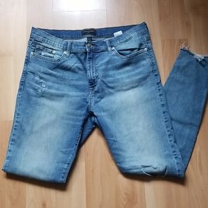 BANANA REPUBLIC Skinny Jeans